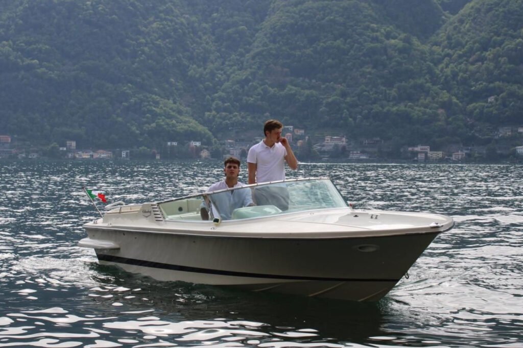 Boat Tour on Lake Como with our Colombo21